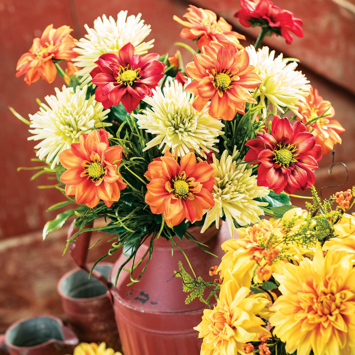 Pearl Grass Accent Bush Pick