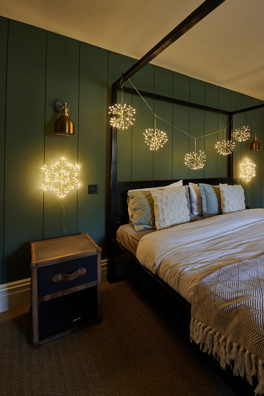 Gold Dandelion Drops LED Lights
