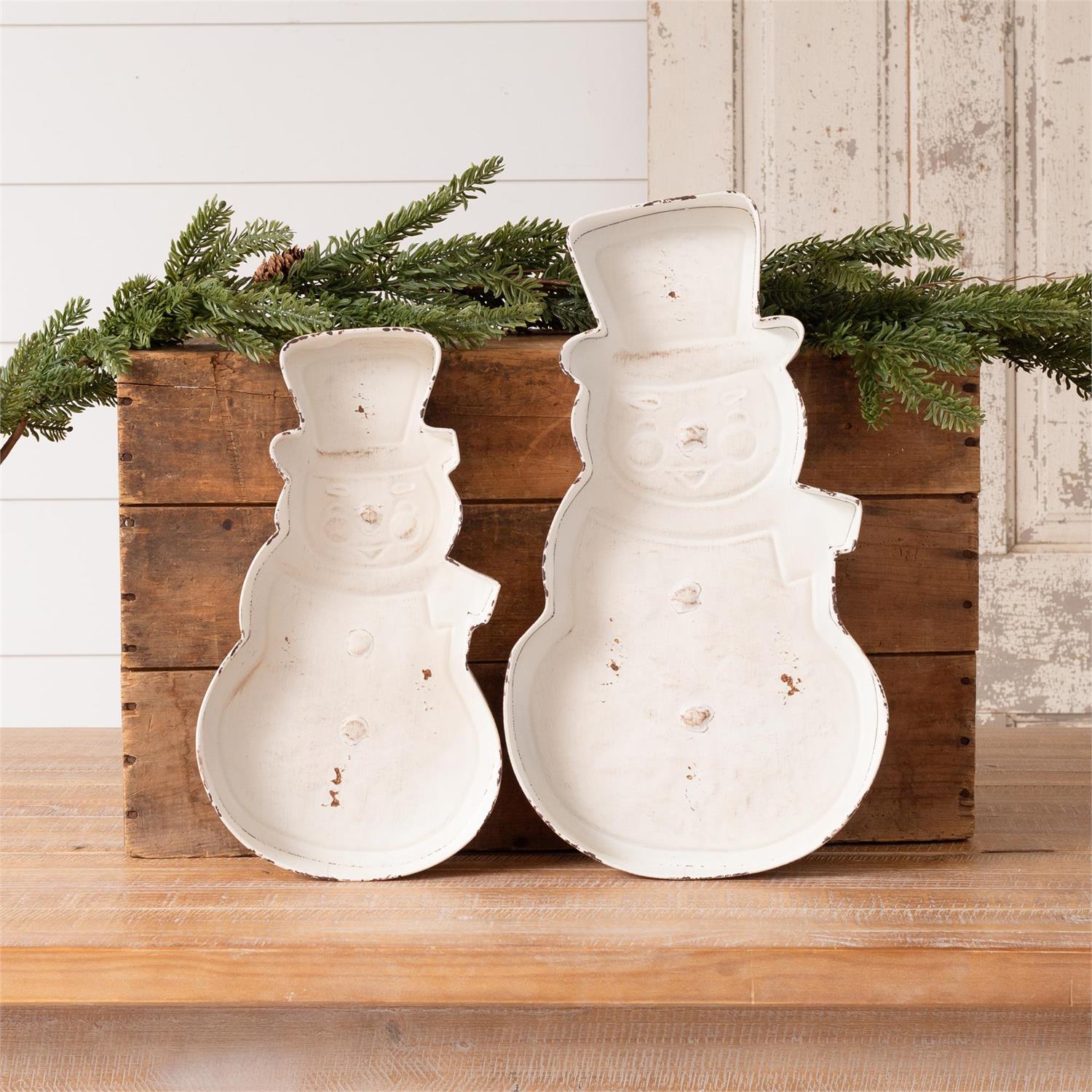 Distressed Metal Embossed Snowman Trays | 2 Sizes