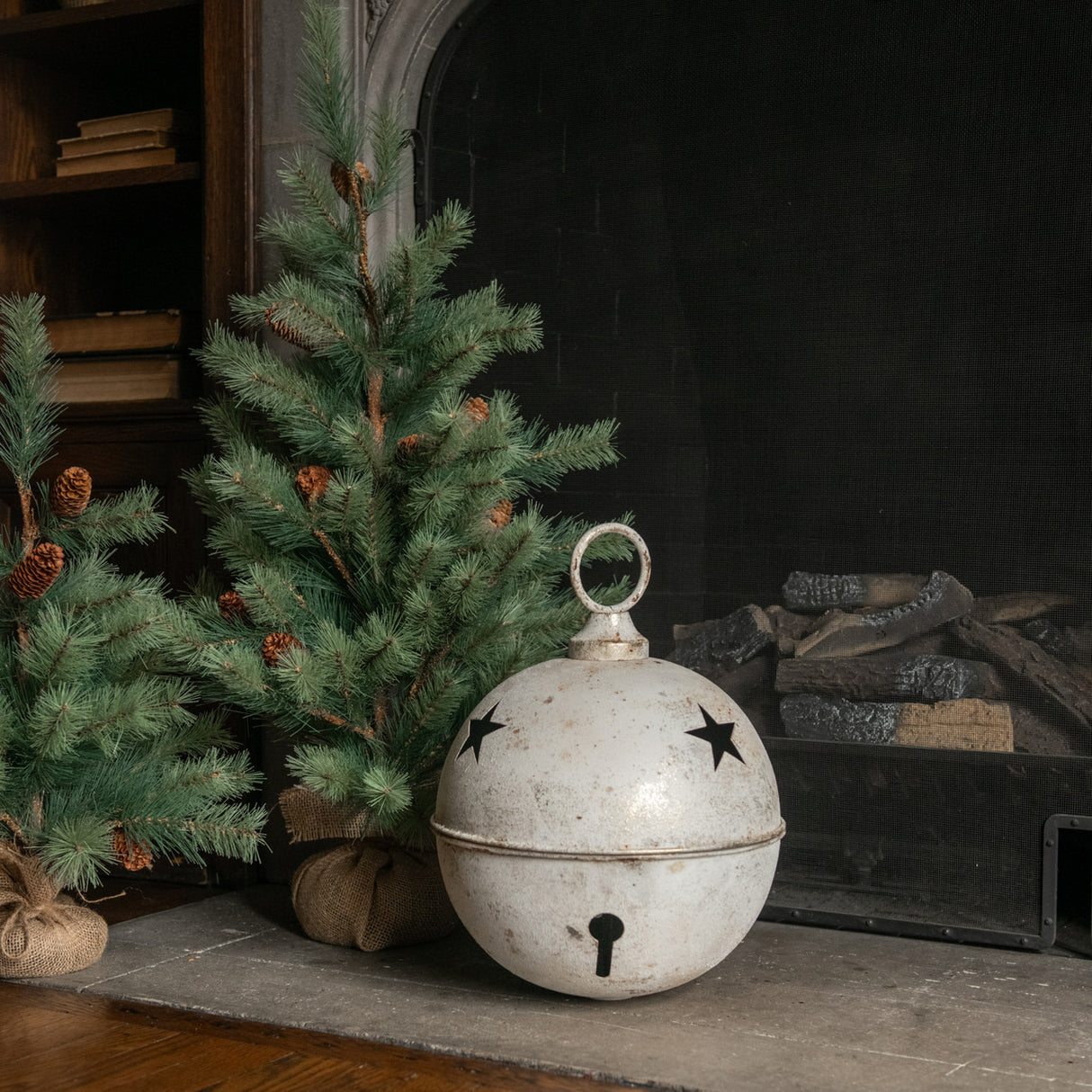 Jumbo Oversized Distressed White Star Sleigh Jingle Bell | 3 Sizes