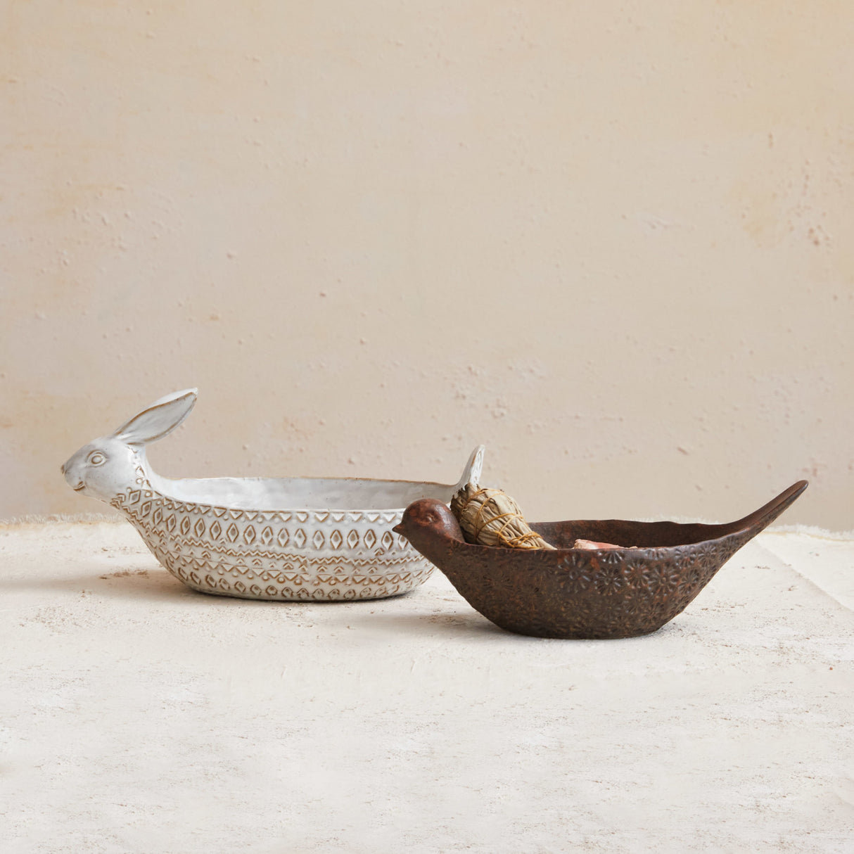 Debossed Bird Ceramic Bowl