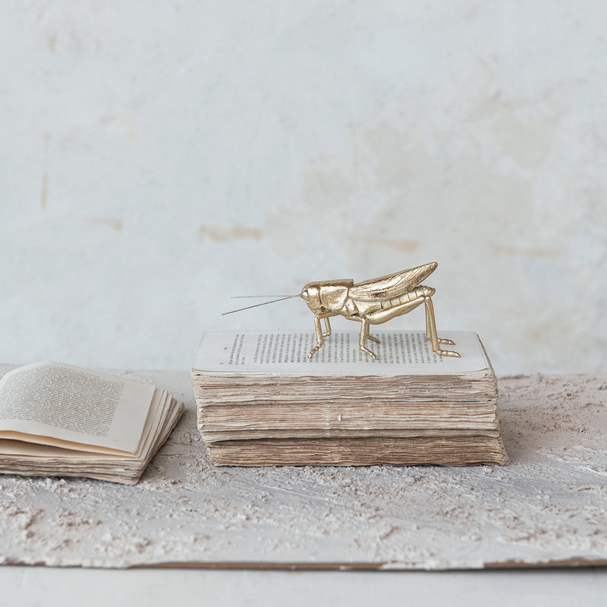 Gold Grasshopper Decorative Figurine