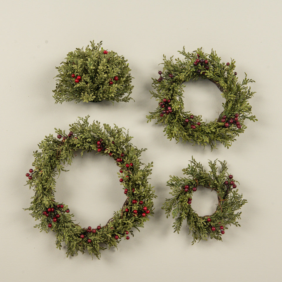 Mini Leaf Half Sphere with Burgundy Berries