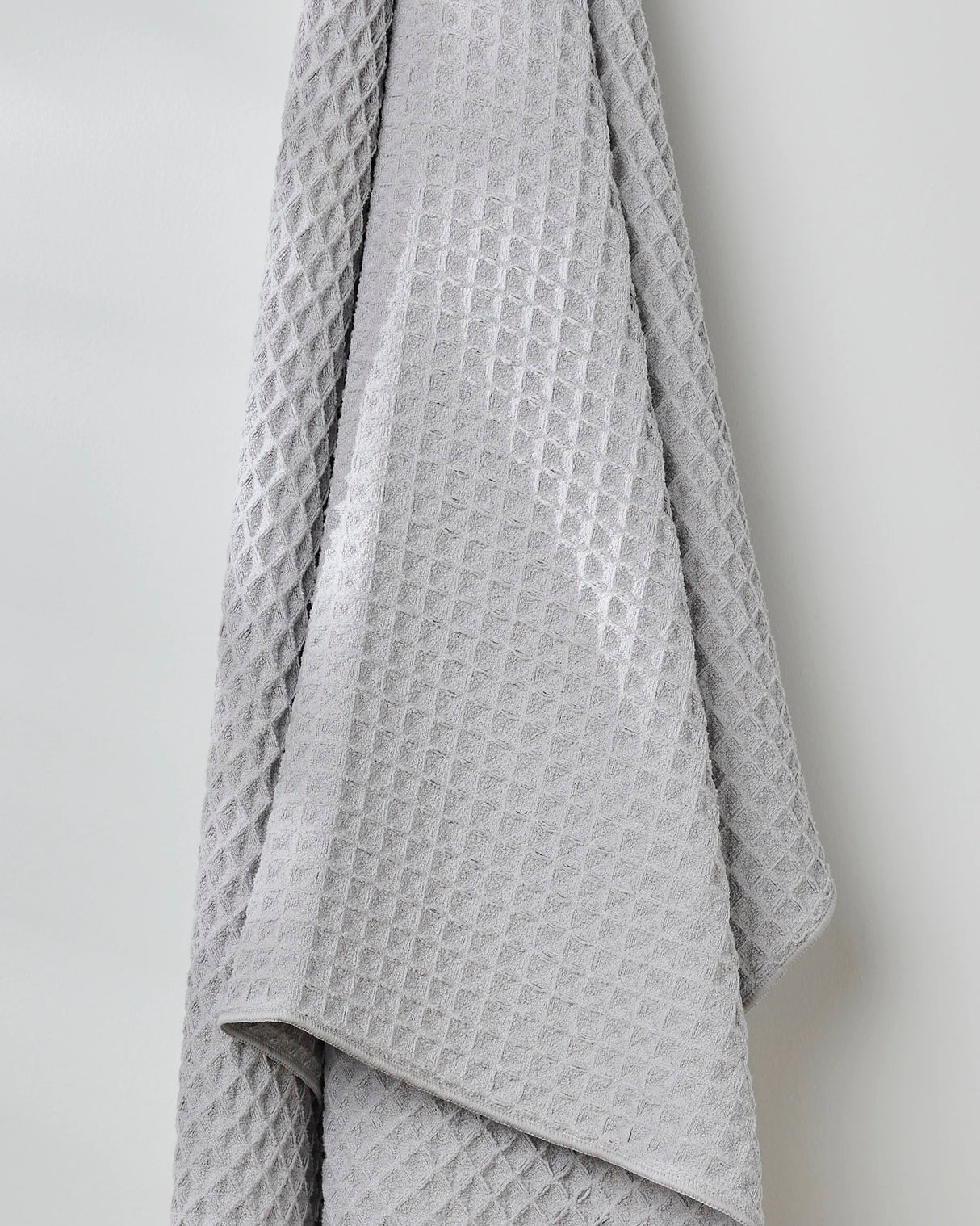 Stone Waffle Geometry Bath Towel & Washcloth