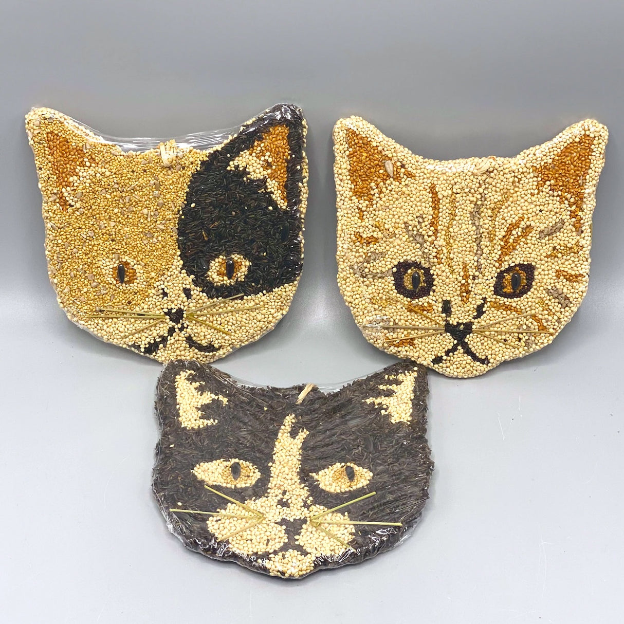 Cat-Shaped Bird Seed Cookie | Mr. Bird