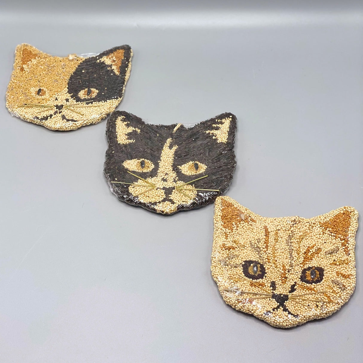 Cat-Shaped Bird Seed Cookie | Mr. Bird
