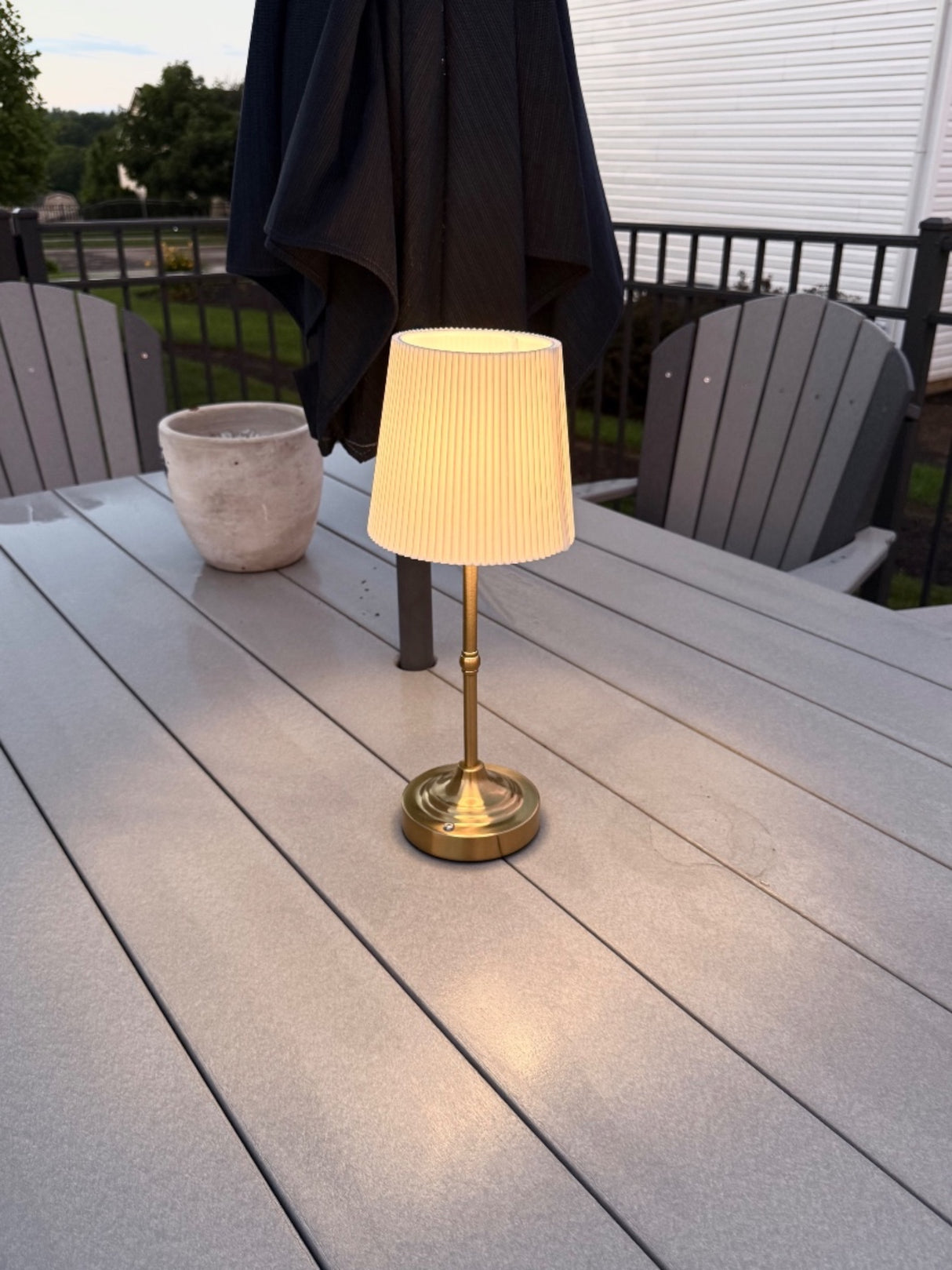 Rechargeable Touch-Control Gold LED Lamp