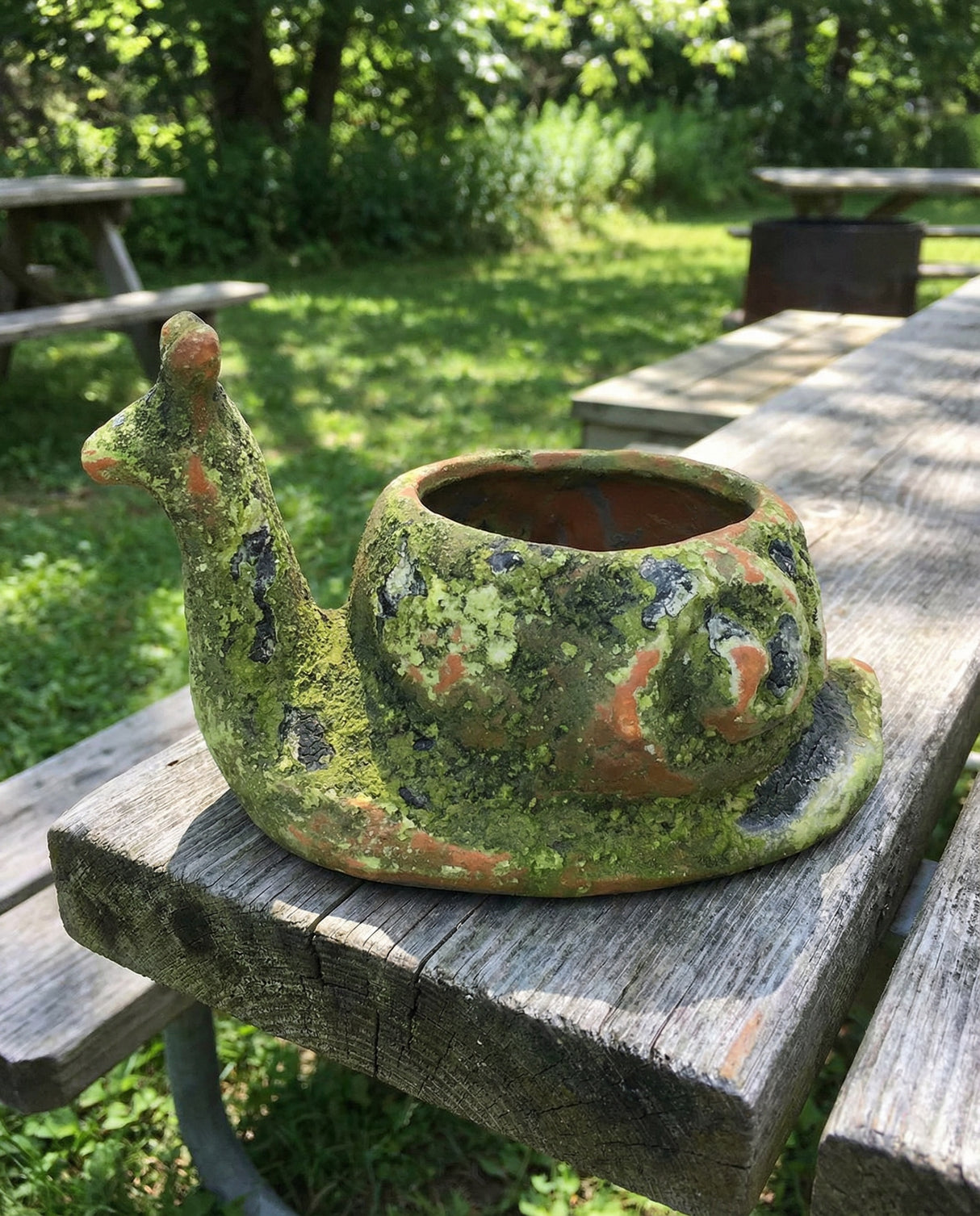 Mossy Terracotta Snail Planter