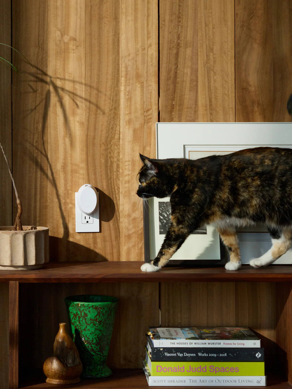 Pura Mini Smart Home Fragrance Diffuser