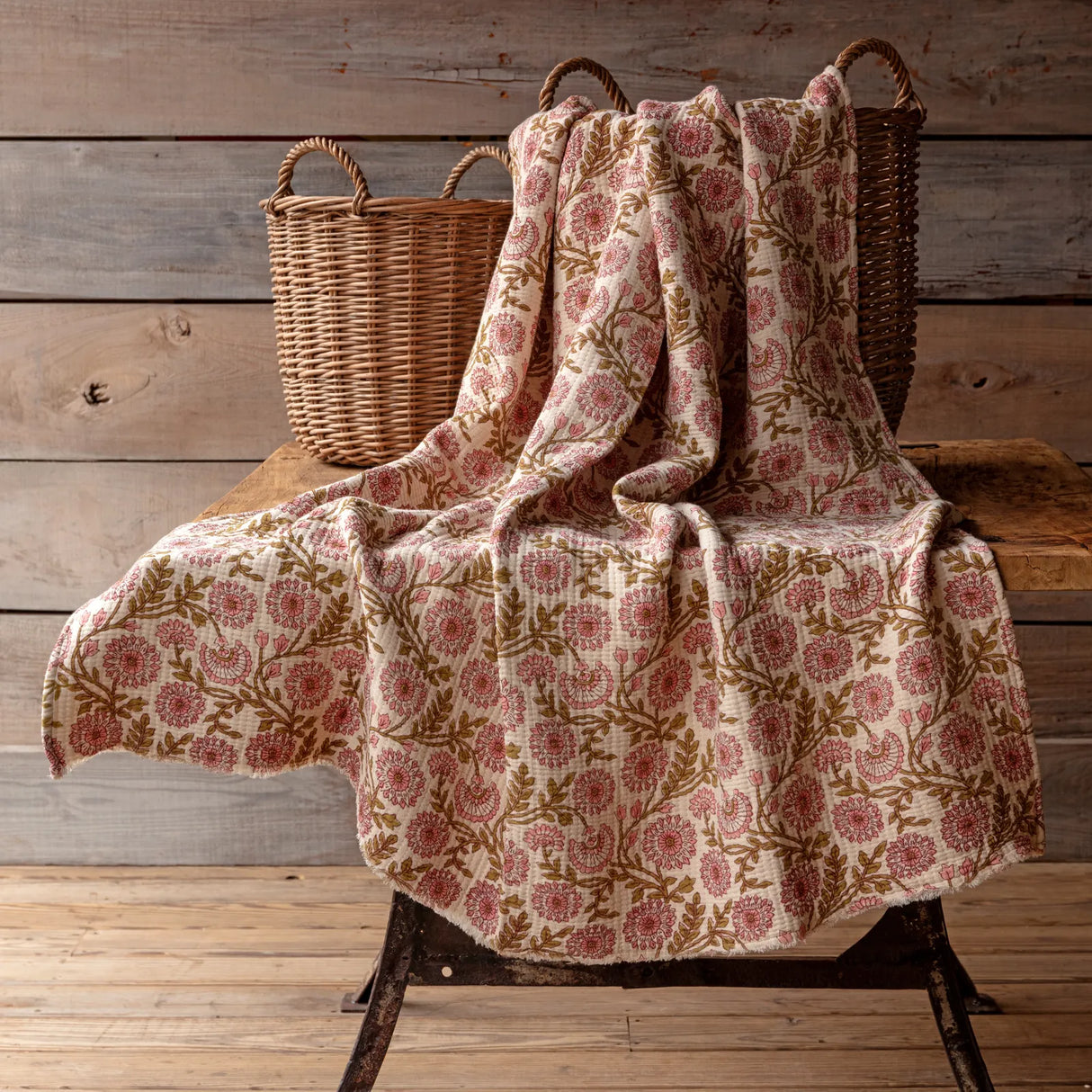 Clematis Botanical Cotton Throw Blanket