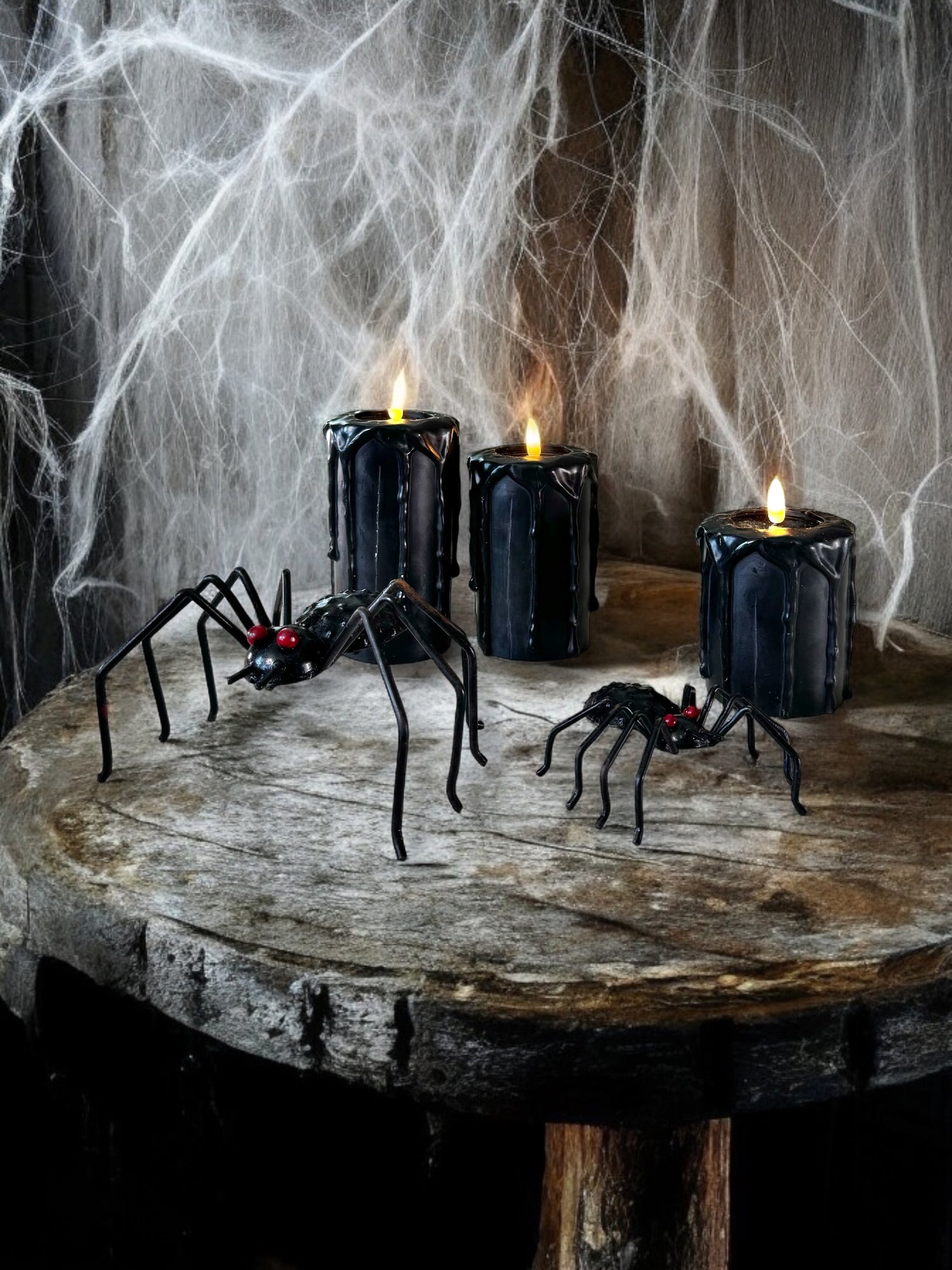 Recycled Metal Black Spiders