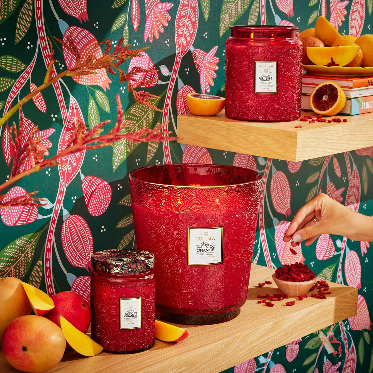 Goji Tarocco Orange Large Jar Candle | Voluspa