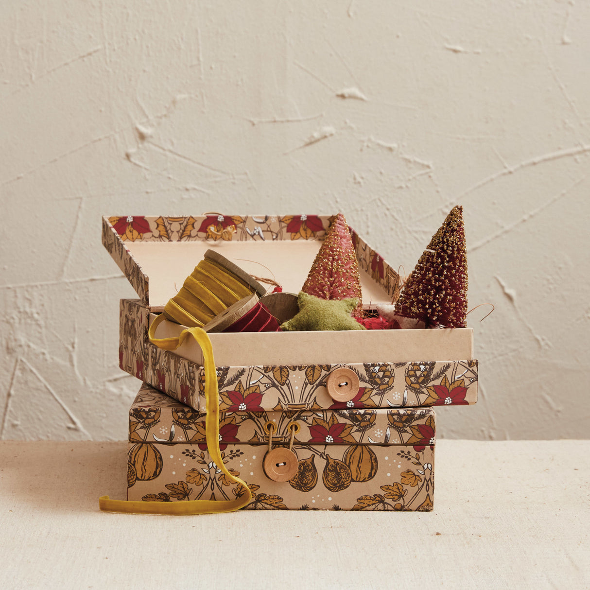 Recycled Paper Gift Boxes with Floral Pattern & Button Closures