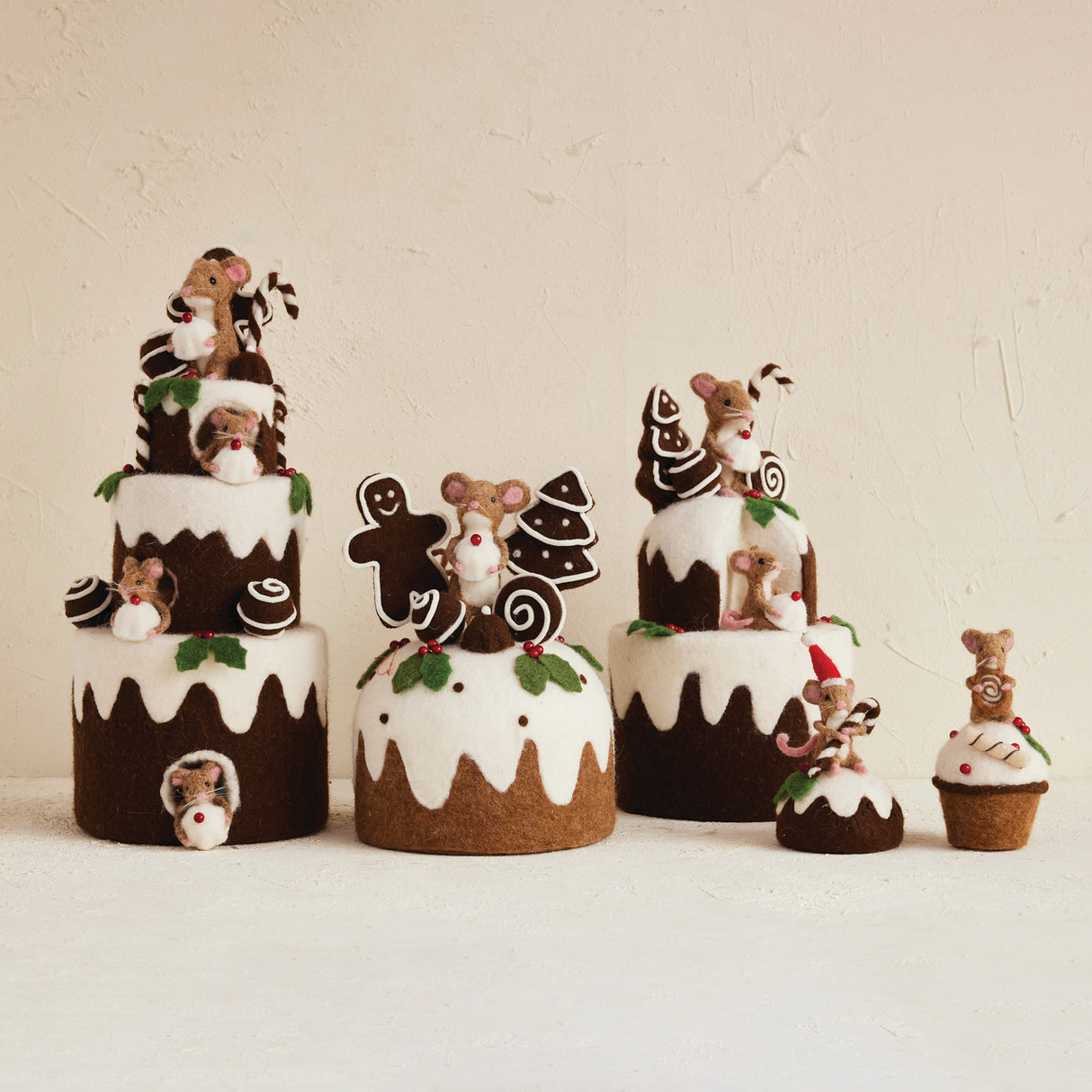 Wool Felt 2-Tier Cake with Mice & Gingerbread
