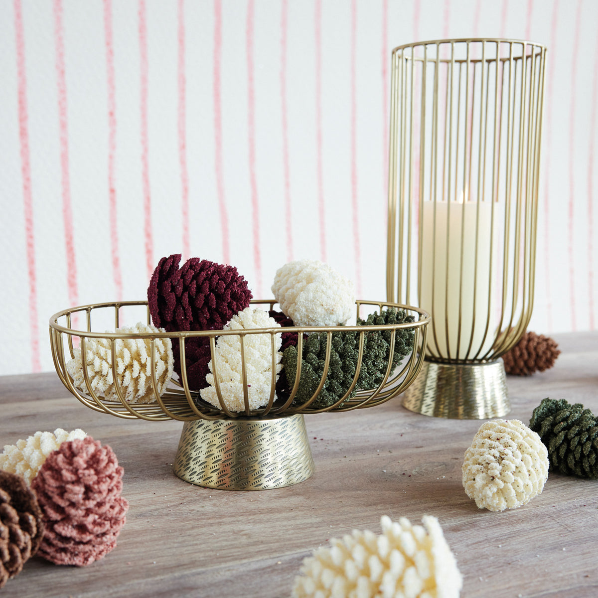 Gold Metal Wire Footed Candle Holder