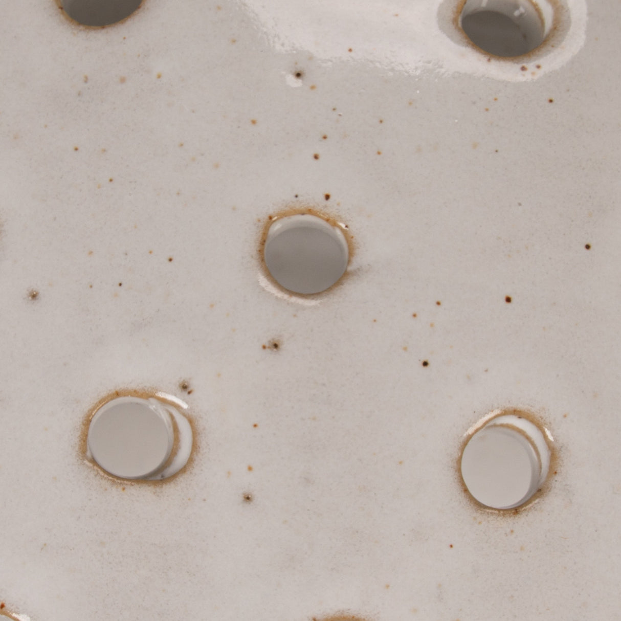 White Ceramic Berry Bowl Strainer