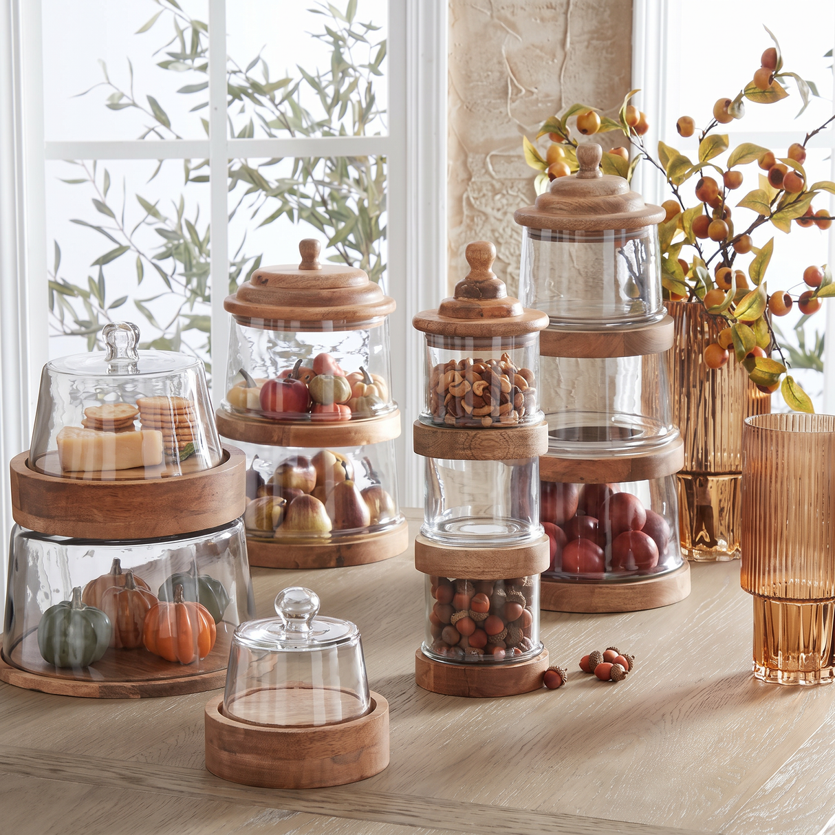 Brown Wood Acorns (Bag of 75)