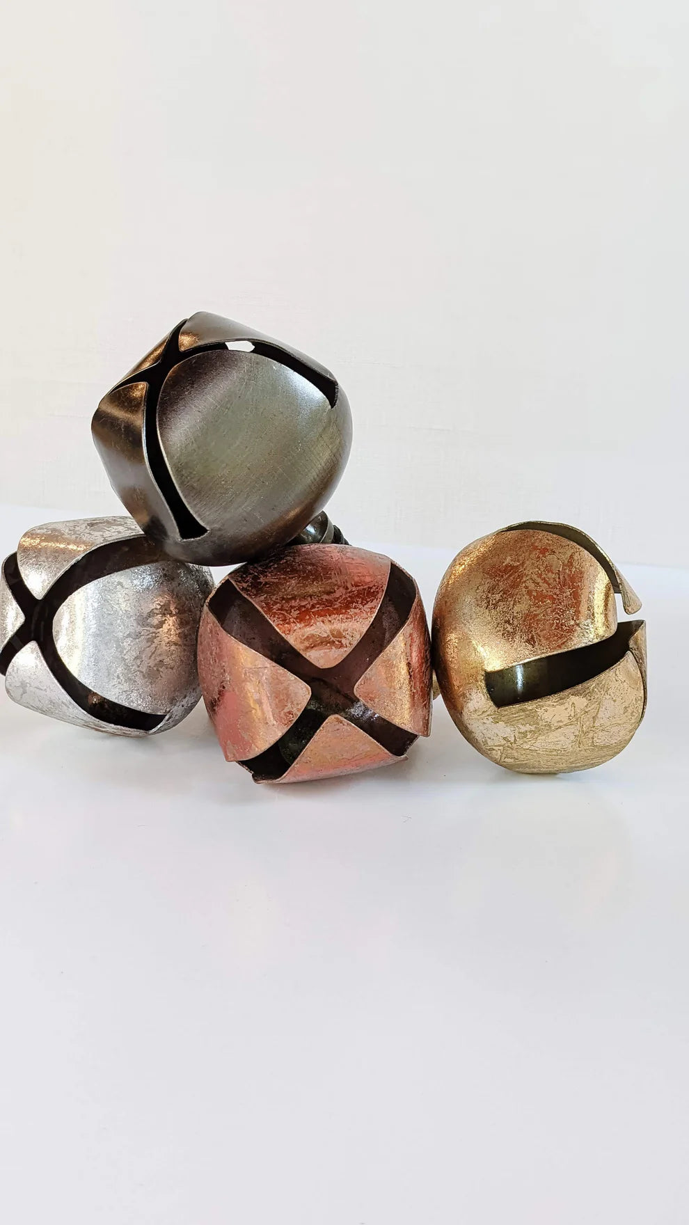 Metal Jingle Bell Wine Bottle Stopper