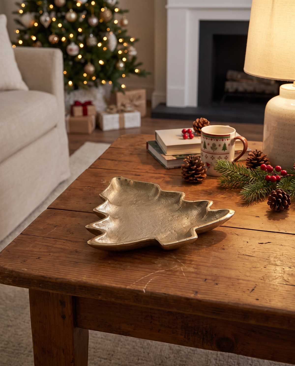 Gold Cast Aluminum Christmas Tree Dish
