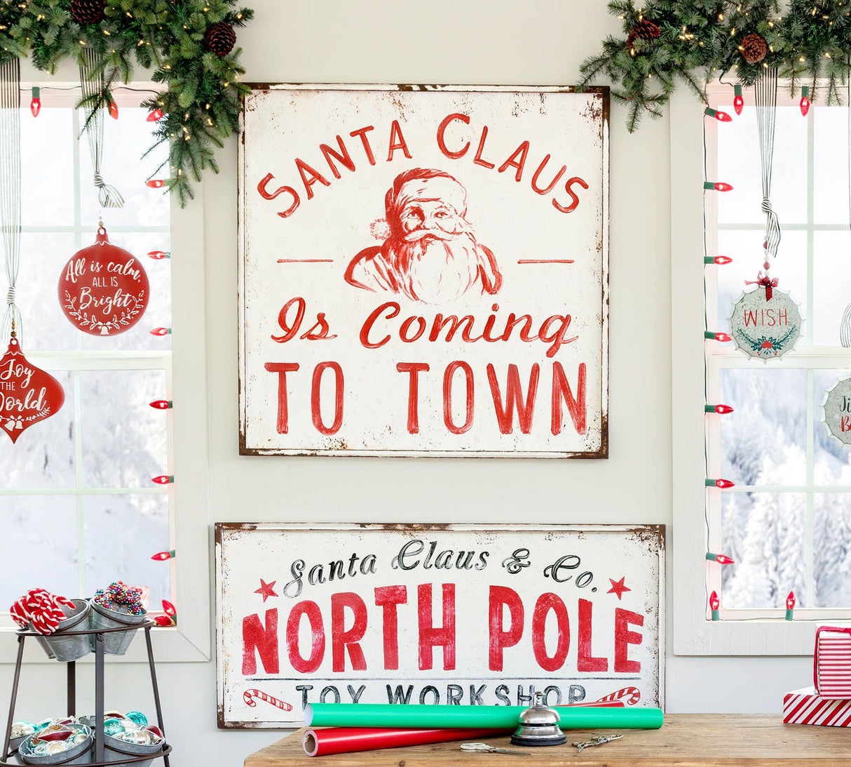 Rustic Metal Santa Claus is Coming to Town Sign