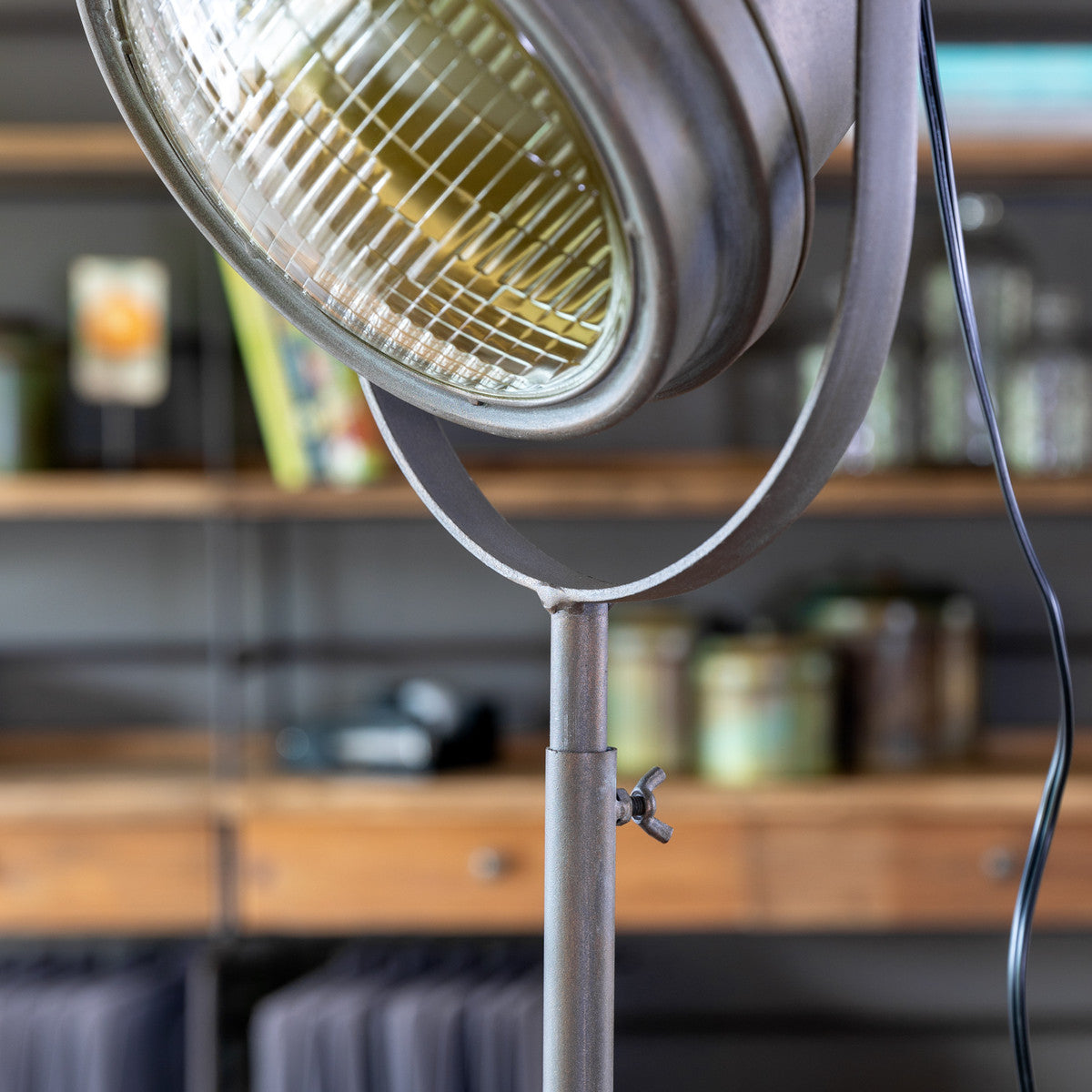 Industrial Metal Headlight Table Lamp