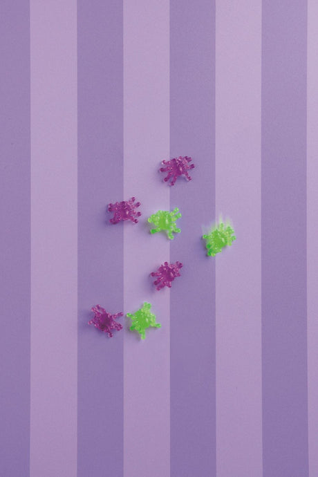 Glow-in-the-Dark Creepy Crawler Spiders
