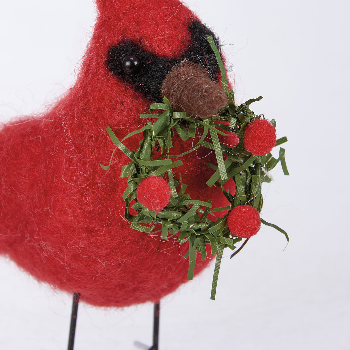 Cardinal With Wreath Felt Critter