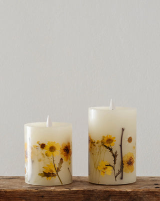 Daisy & Botanical Flameless Pillar Candles
