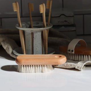 Beech Wood & Horse Hair Brush