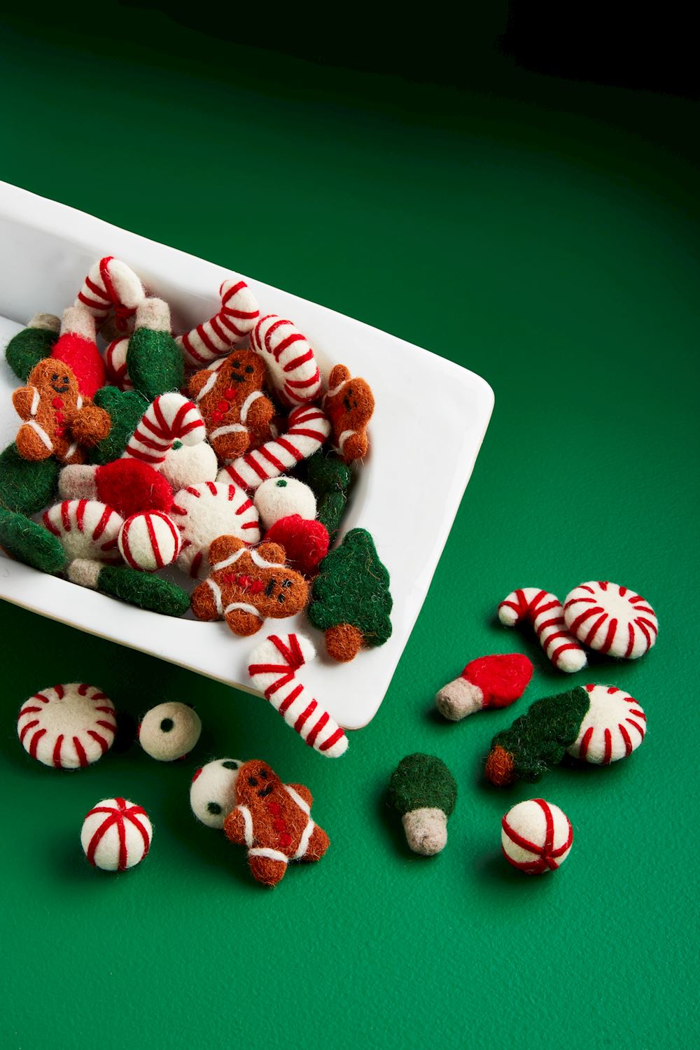 Gingerbread Man & Peppermint Felted Bowl Filler