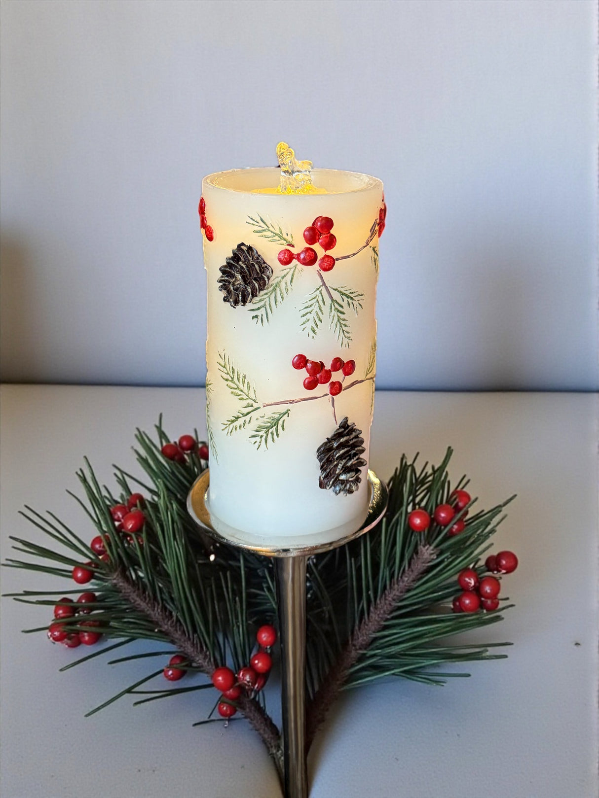 Pine & Berry LED Water Fountain Candle with Remote