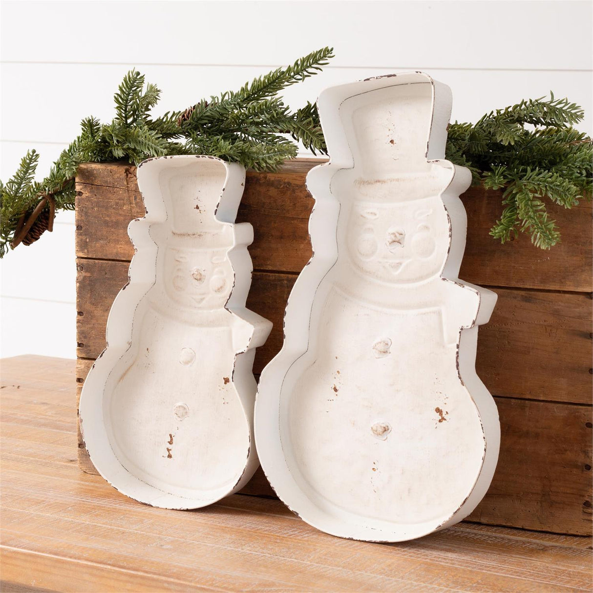 Distressed Metal Embossed Snowman Trays | 2 Sizes