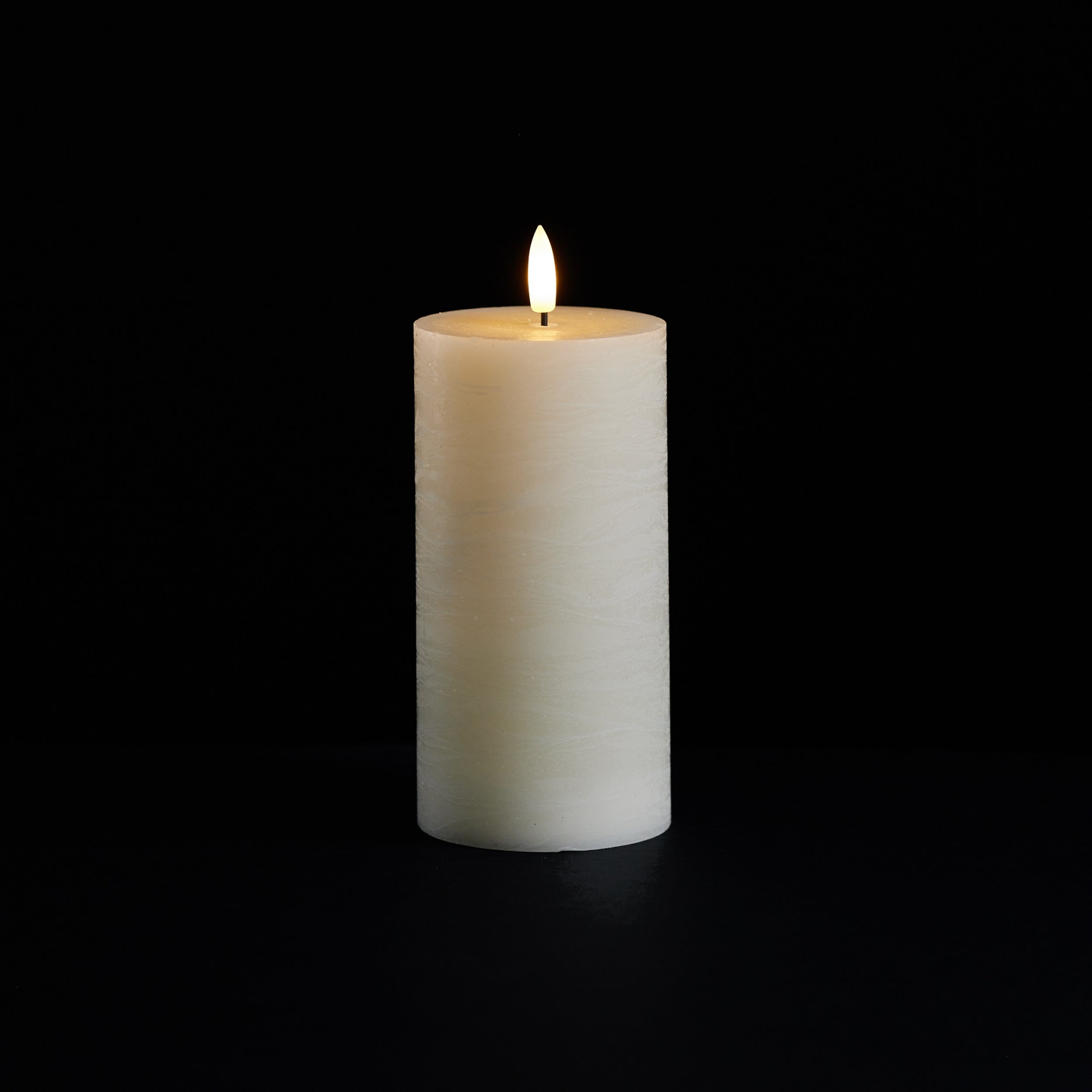 Flameless Ivory Pillar Candles - Thumbnail 5