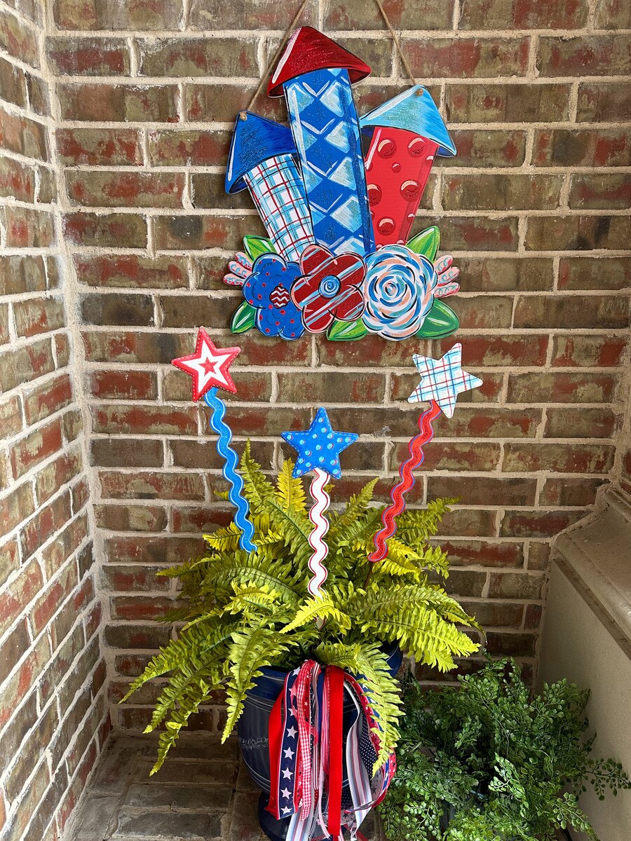 Stars & Ric Rac Metal Streamer Stake
