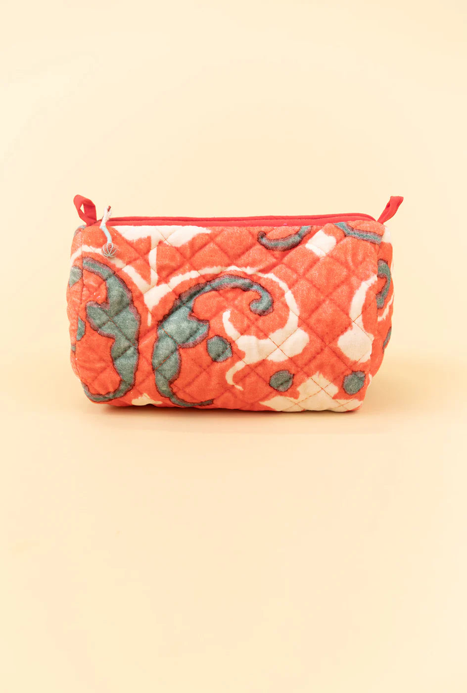 Quilted Velvet Soft Zipper Pouch with Vibrant Pattern - Thumbnail 3
