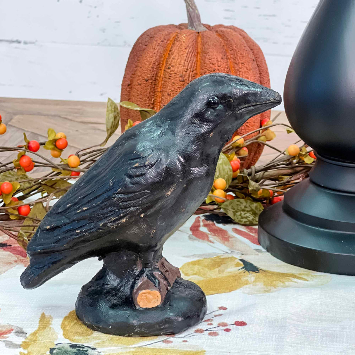 Resin Mache Halloween Black Crows