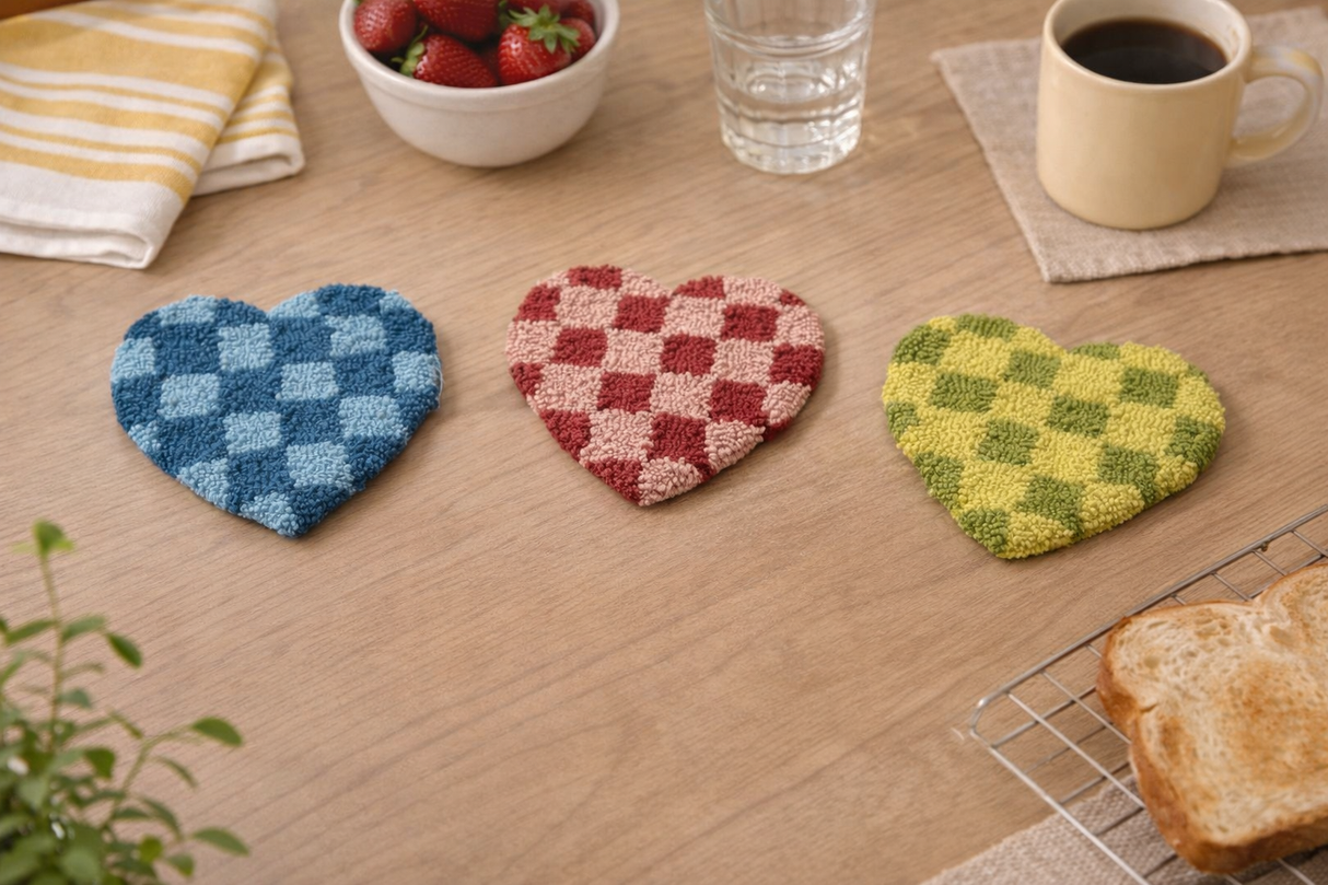 Tufted Cotton Heart Trivet