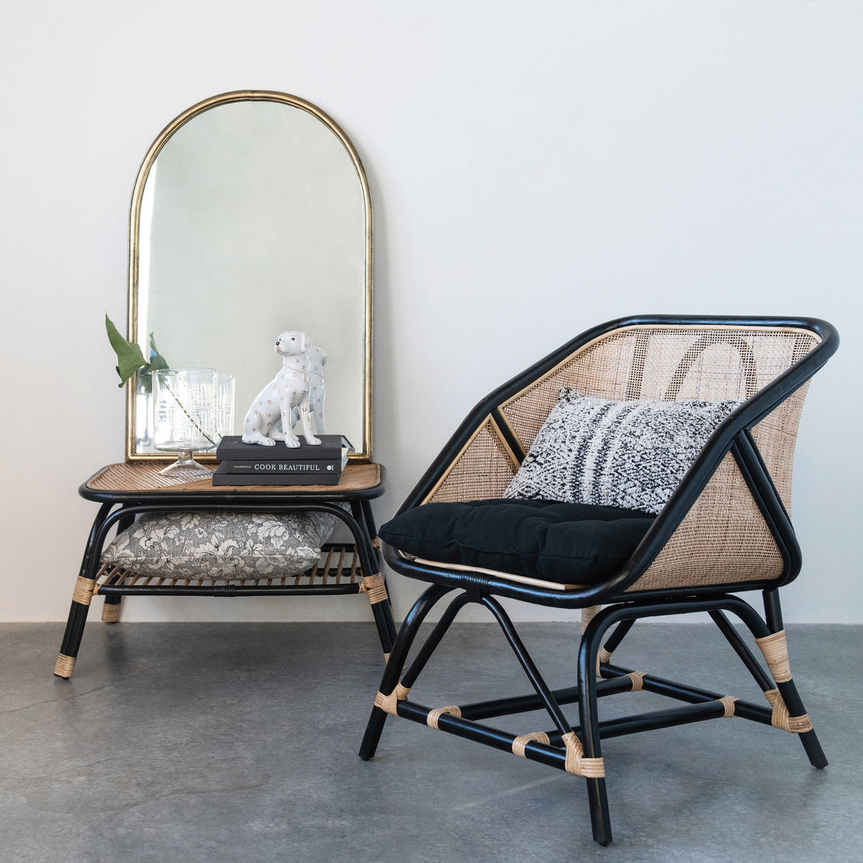 Hand-Painted Crackle Glaze Ceramic Dog