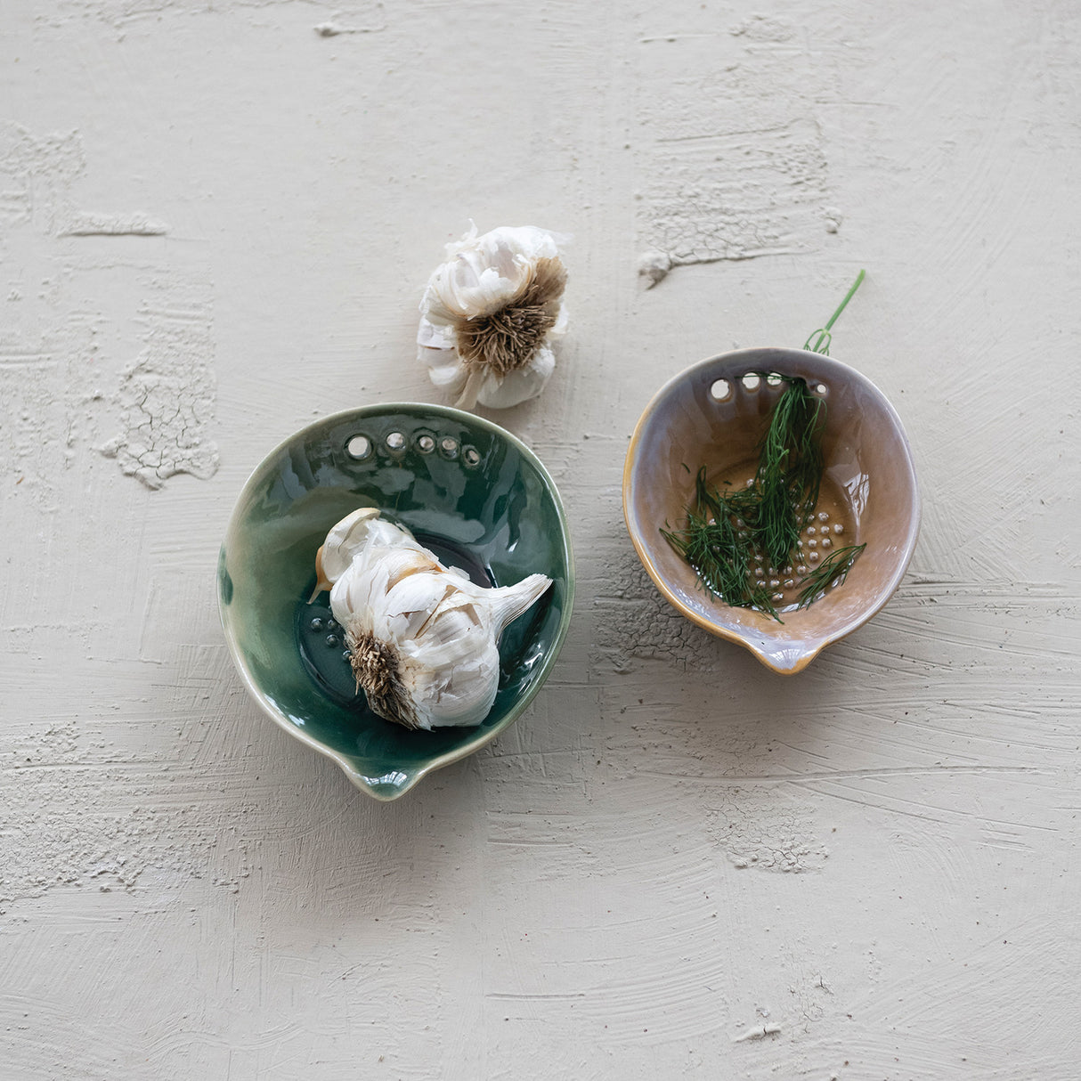 Ceramic Garlic & Ginger Grater Set with Herb Stripper