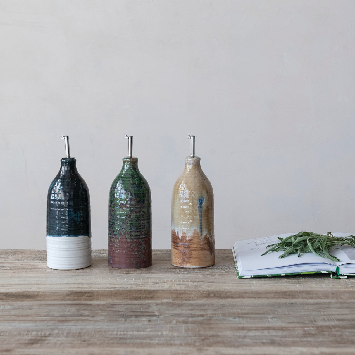 Reactive Glaze Ceramic Oil Cruet with Stainless Steel Spout