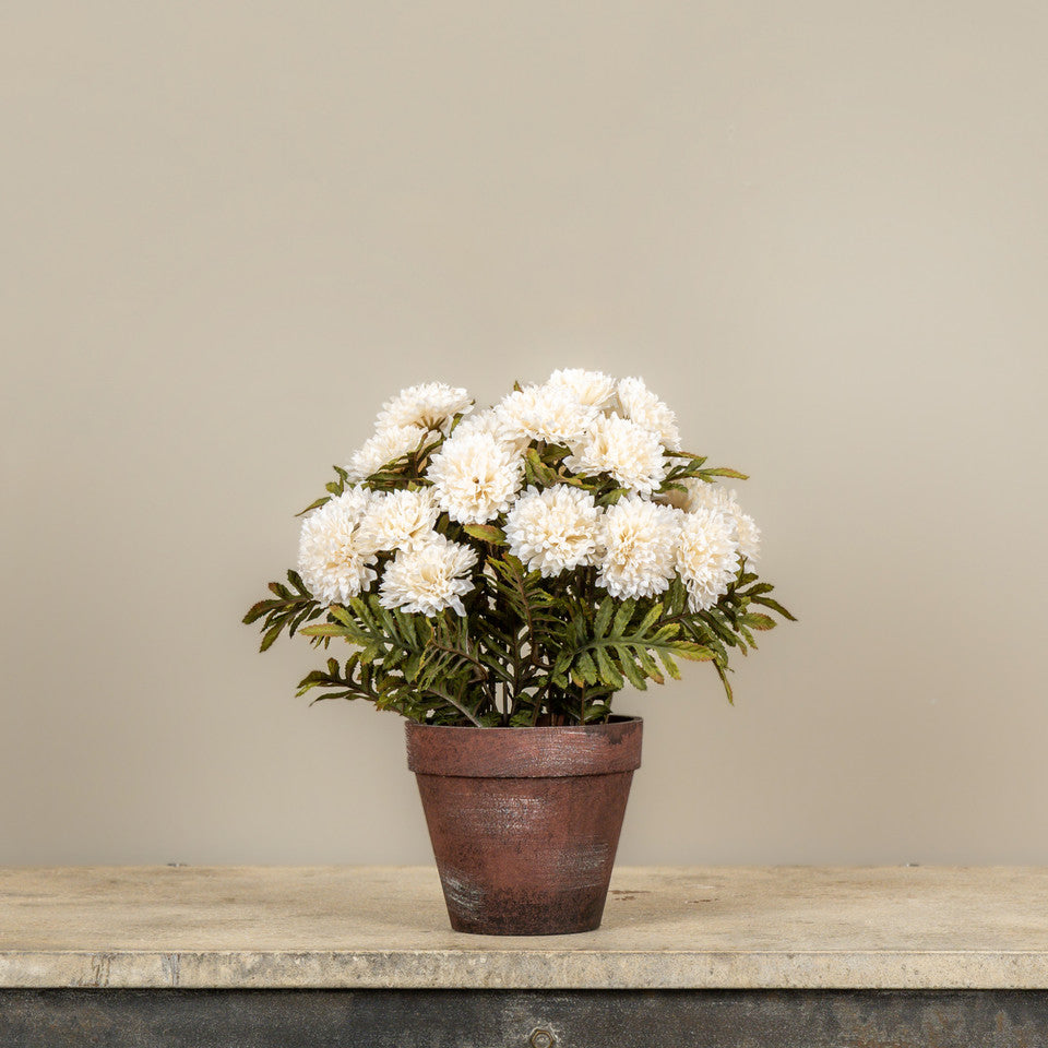 Faux Potted Cream Mums