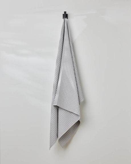 Stone Waffle Geometry Bath Towel & Washcloth