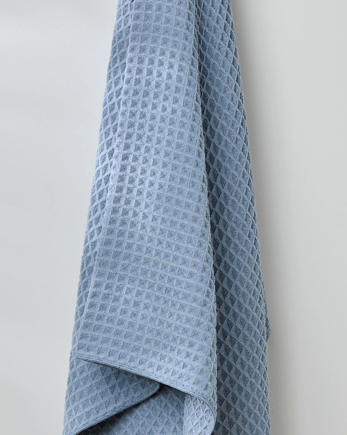 Sky Blue Waffle Geometry Bath Towel & Washcloth