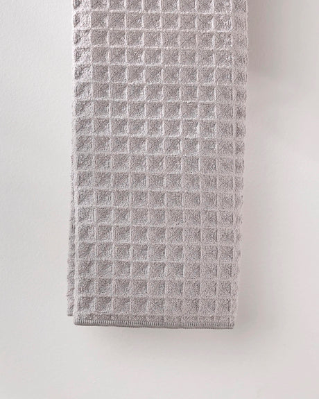 Stone Waffle Geometry Bath Towel & Washcloth