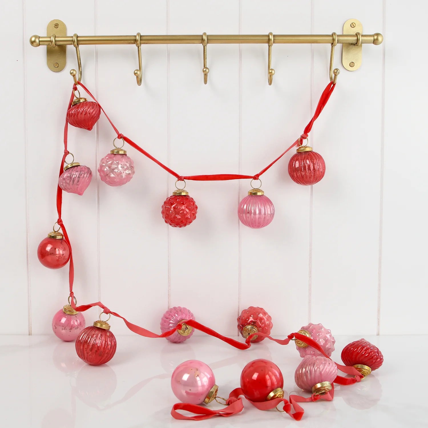 Pink & Red Mercury Glass Ornament Garland - Thumbnail 2