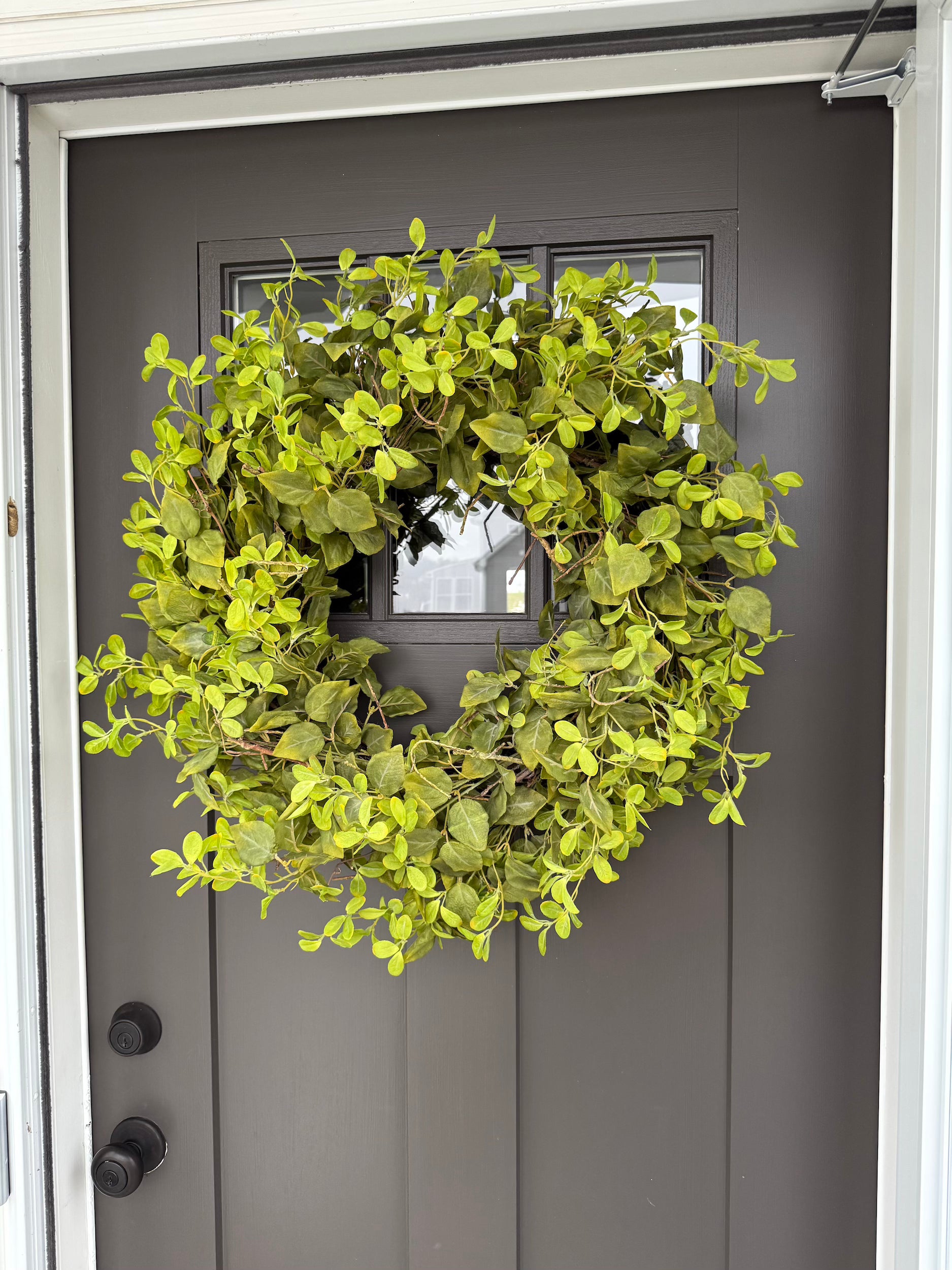 Oversized Mixed Green Foliage Twig Door Wreath - Thumbnail 4