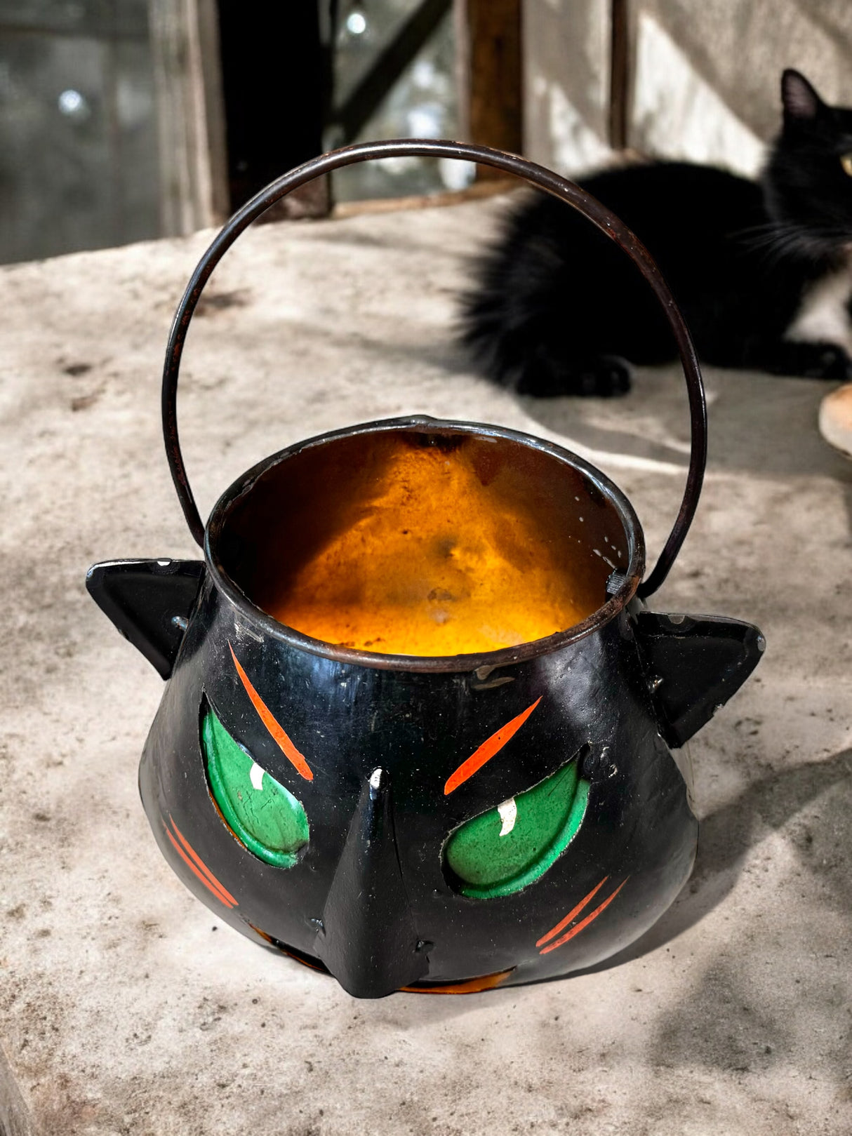 Recycled Metal Black Cat Head Candy Bucket