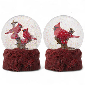 Cardinal snow globe with knit-look base