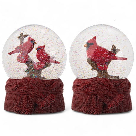 Cardinal snow globe with knit-look base