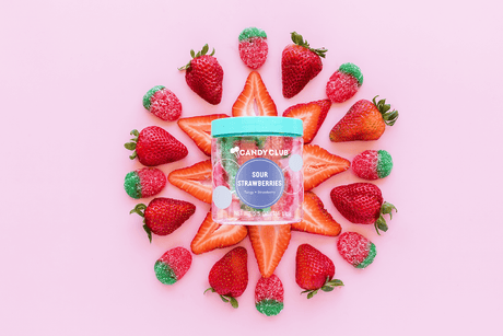 Sour Strawberries Gummies | Candy Club